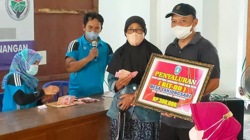 Pemdes Tanjungsari Salurkan BLT-DD 2022 untuk 91 KPM